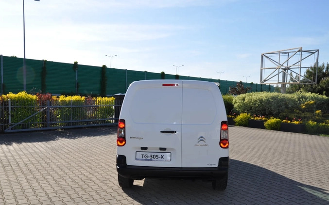 Citroen Berlingo cena 19900 przebieg: 230000, rok produkcji 2013 z Stoczek Łukowski małe 56
